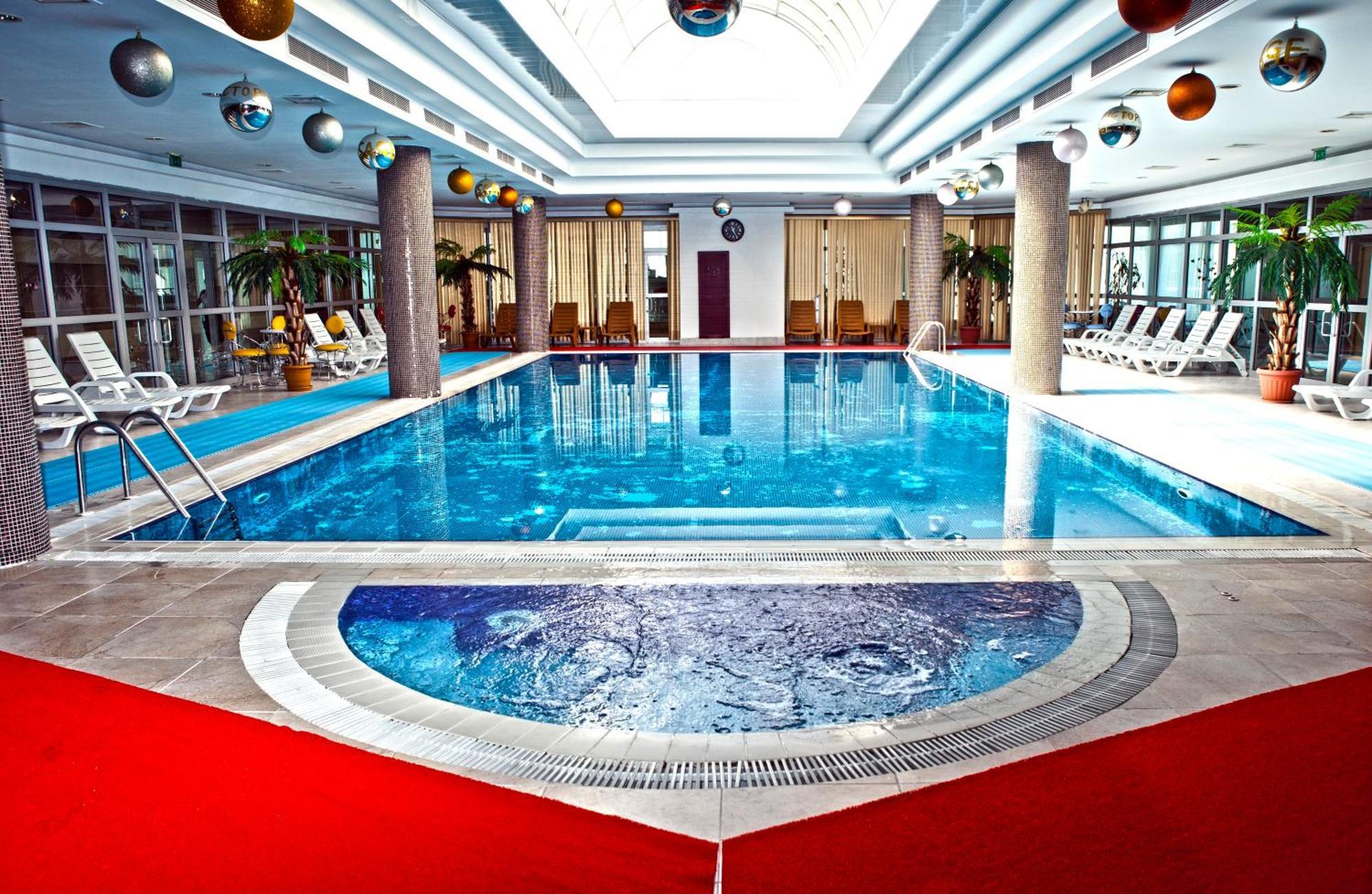 Grand Hotel Victory Актау Экстерьер фото Spa